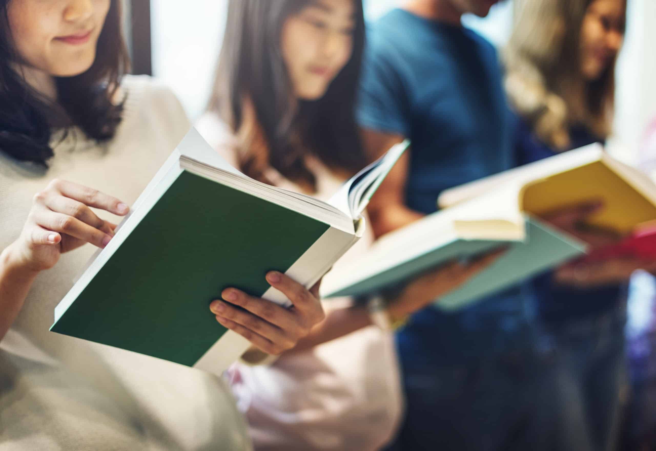Women reading books